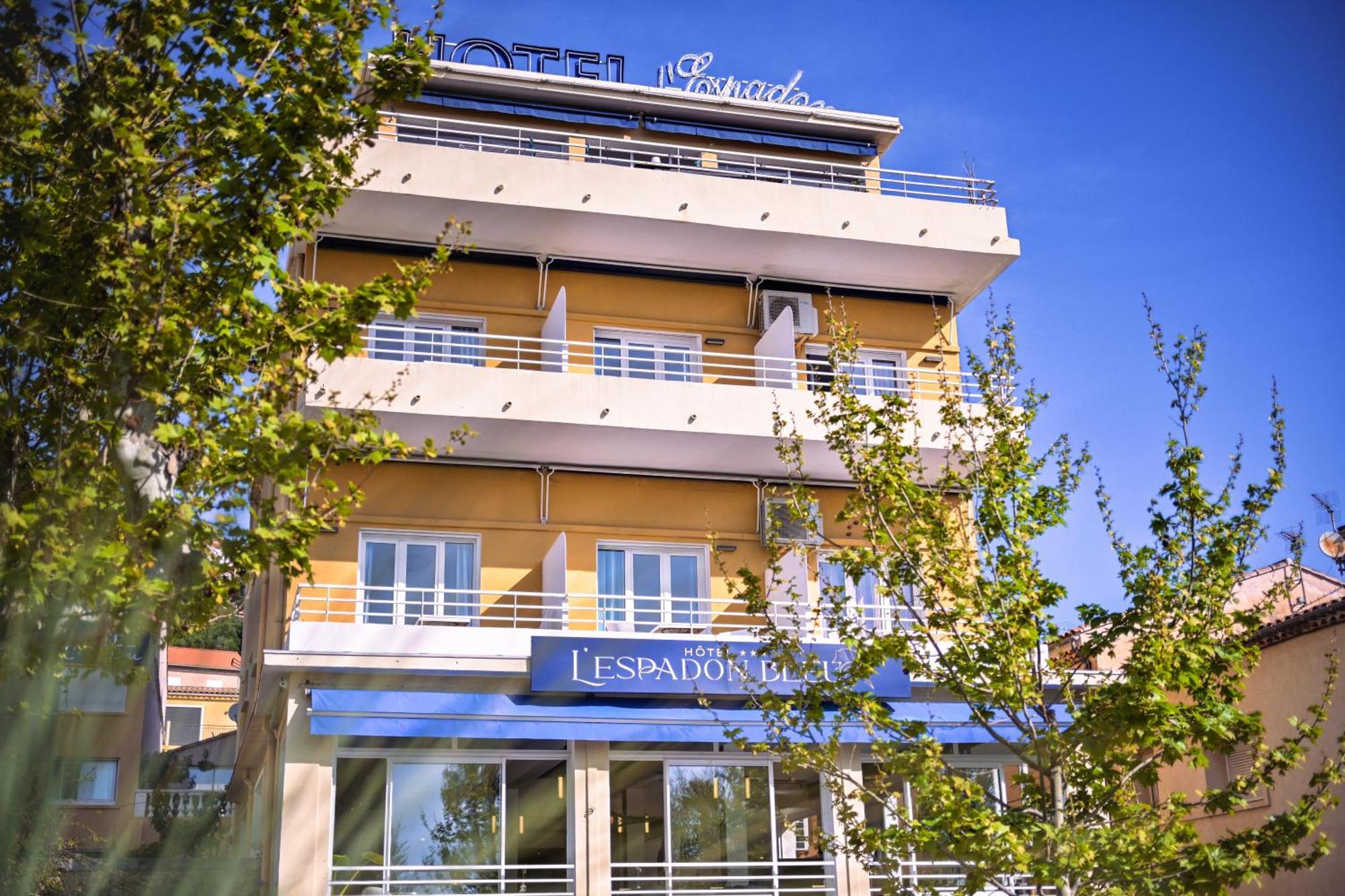 Hotel Espadon Bleu Le Lavandou Bagian luar foto