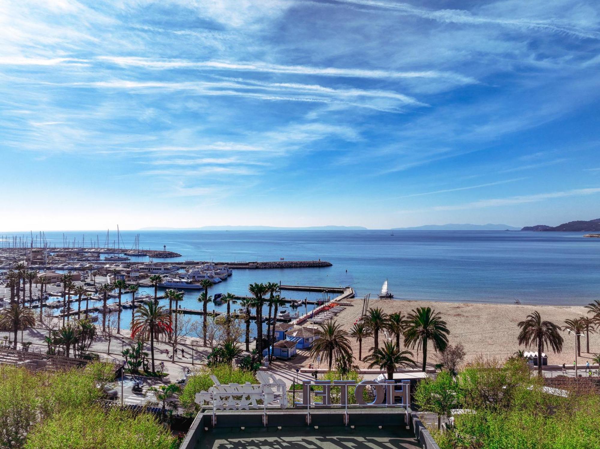 Hotel Espadon Bleu Le Lavandou Bagian luar foto