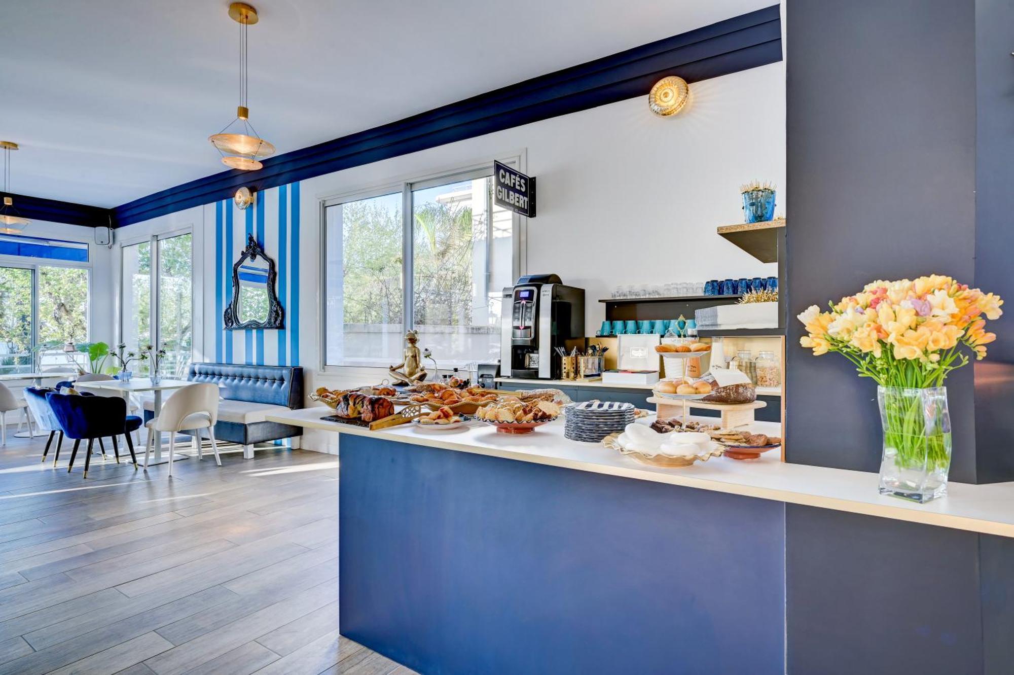 Hotel Espadon Bleu Le Lavandou Bagian luar foto