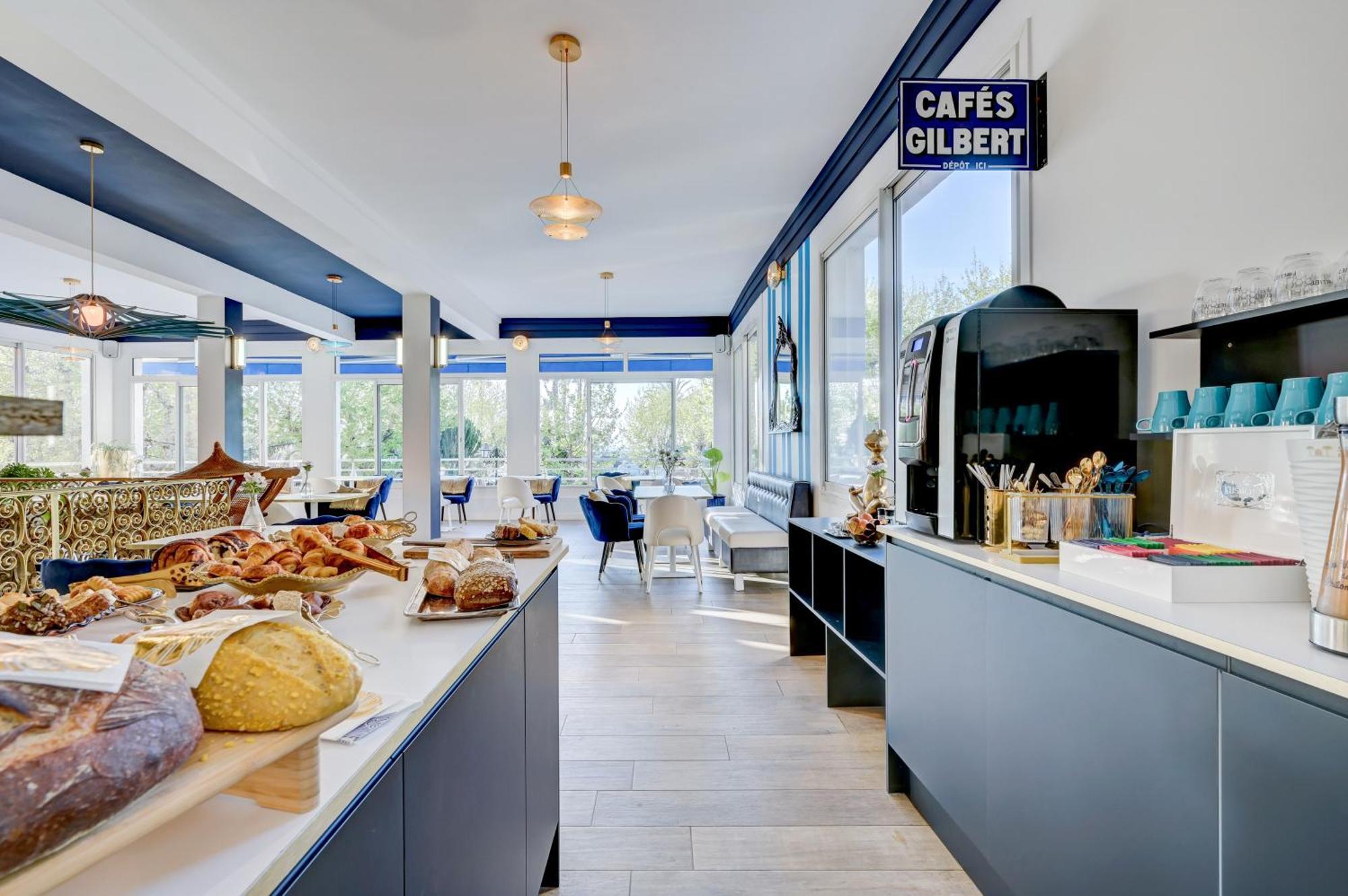 Hotel Espadon Bleu Le Lavandou Bagian luar foto