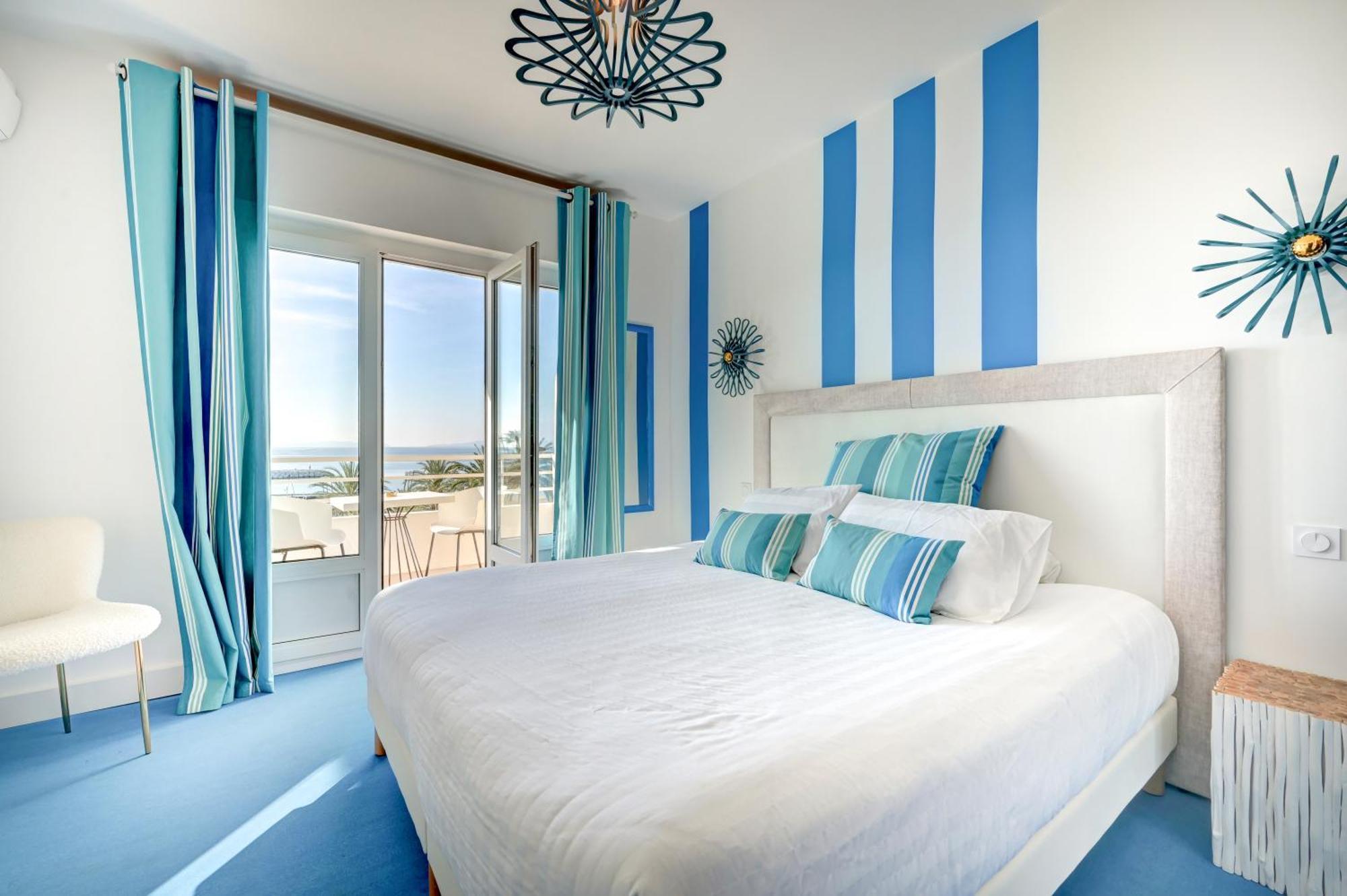 Hotel Espadon Bleu Le Lavandou Bagian luar foto