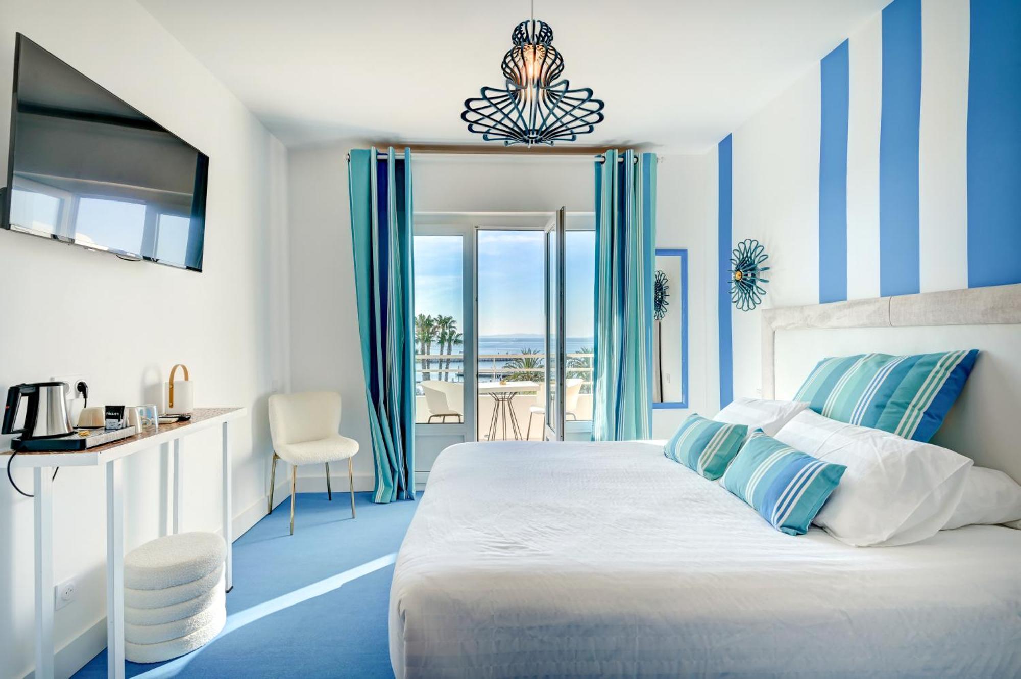 Hotel Espadon Bleu Le Lavandou Bagian luar foto
